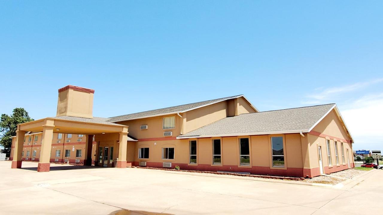 Executive Inn Альва Экстерьер фото